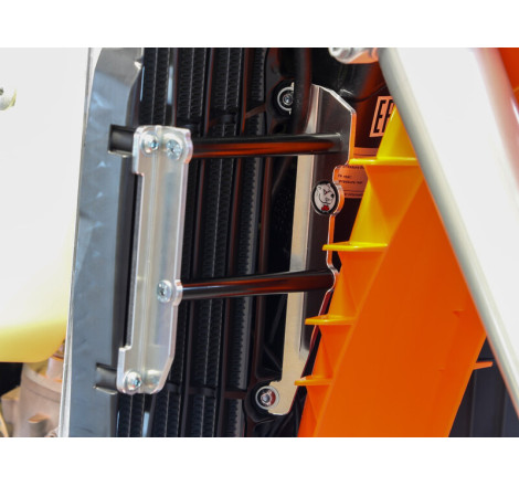 Protection de radiateur AXP aluminium 4mm SX/MC/TC/SX-f/FC/MC-F