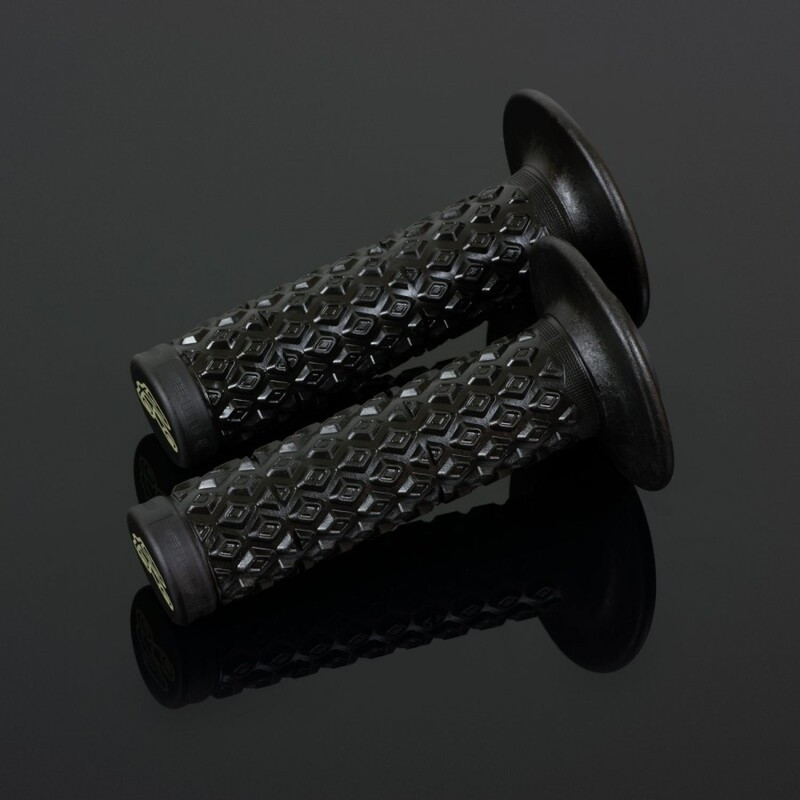 Revêtements Renthal MX R-Works Ultratacky Comfort grips noir