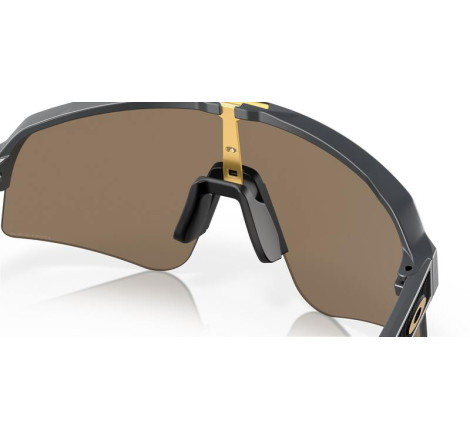 Lunettes de soleil OAKLEY Sutro Lite Sweep verres Prizm 24k