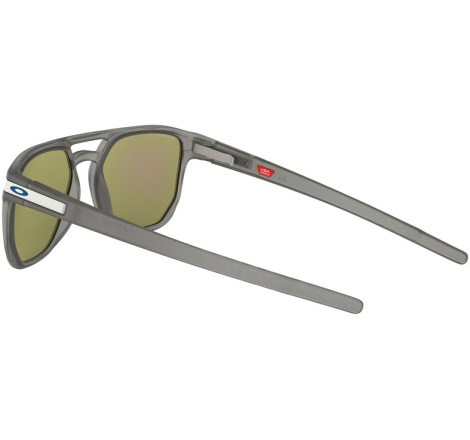 Lunettes de soleil OAKLEY Latch Beta Matte Grey Ink - verres Prizm Sapphire Iridium Polarized