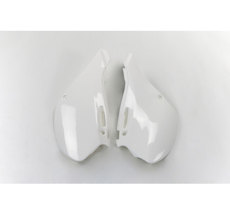 Plaques latérales UFO blanches pour Kawasaki KX 125 / 250 (1999–2002)