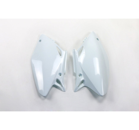 Plaques latérales UFO blanches pour Honda CRF 450 (2002-2004)