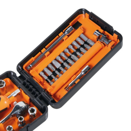 Coffret compact BETA 11 douilles multi empreintes / 21 embouts / 7 accessoires