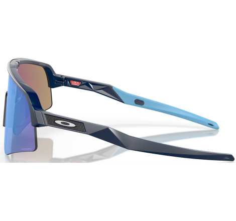 Lunettes de soleil OAKLEY Sutro Lite Sweep Matte Navy - verres Prizm Sapphire