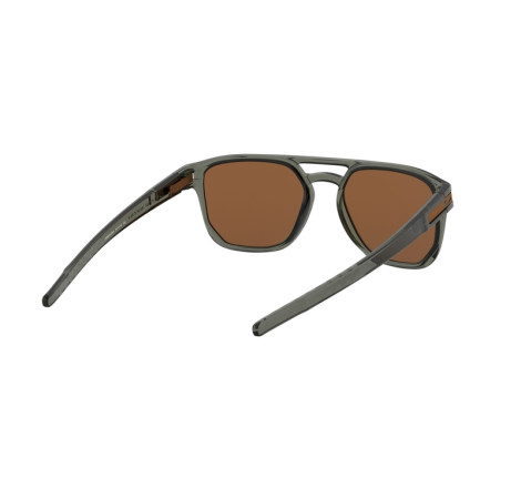 Lunettes de soleil OAKLEY Latch Beta - verres Prizm Tungsten, monture Olive Ink