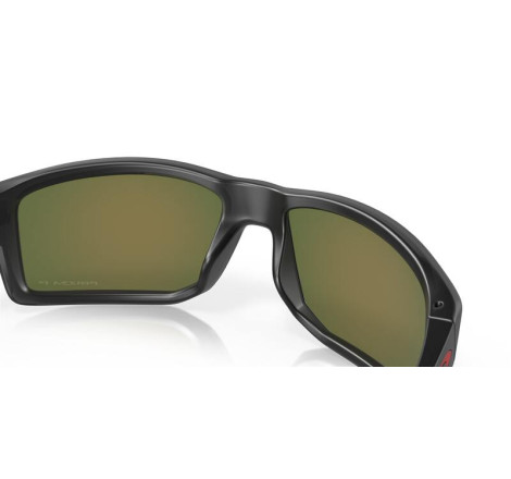 Lunettes de soleil OAKLEY Gibston verres Prizm Ruby Polarized
