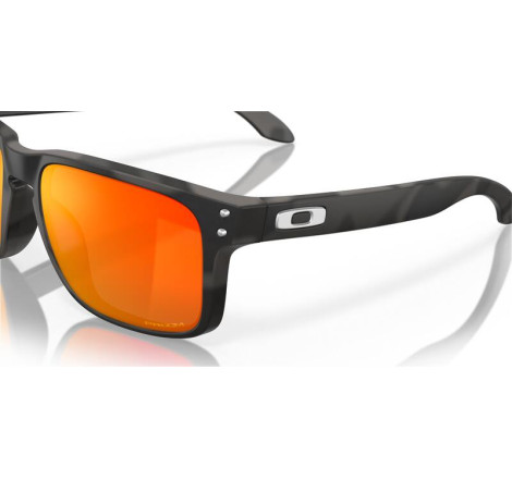 Lunettes de soleil OAKLEY Holbrook™ verres Prizm Ruby