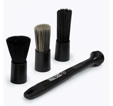 Pinceau de nettoyage 3-en-1 MUC-OFF