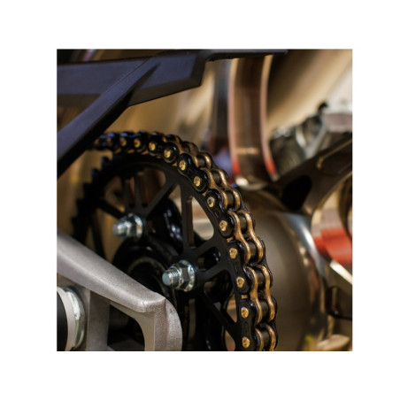 Chaine de transmission EK CHAIN 530 ZN/3D - Joints Nx-Ring - attache à riveter