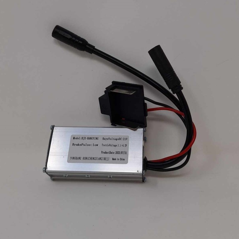 Régulateur controleur de tension 200W 24V de draisienne RS Factory
